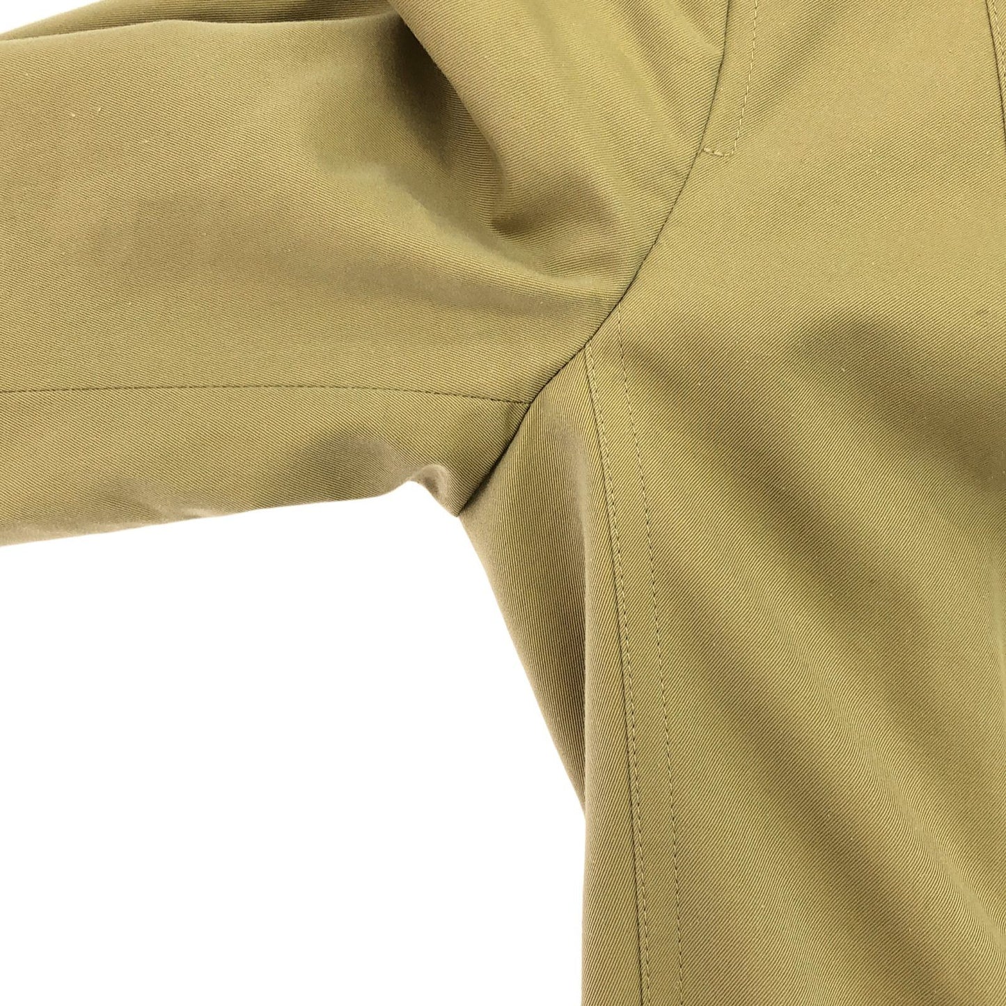 Burberry Beige Cotton Trench Coat - Timeless Elegance