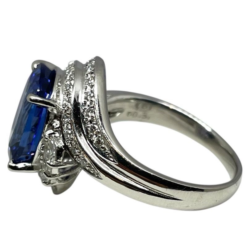 Exquisite Tanzanite Ring in Platinum with Diamonds - 7.61ct