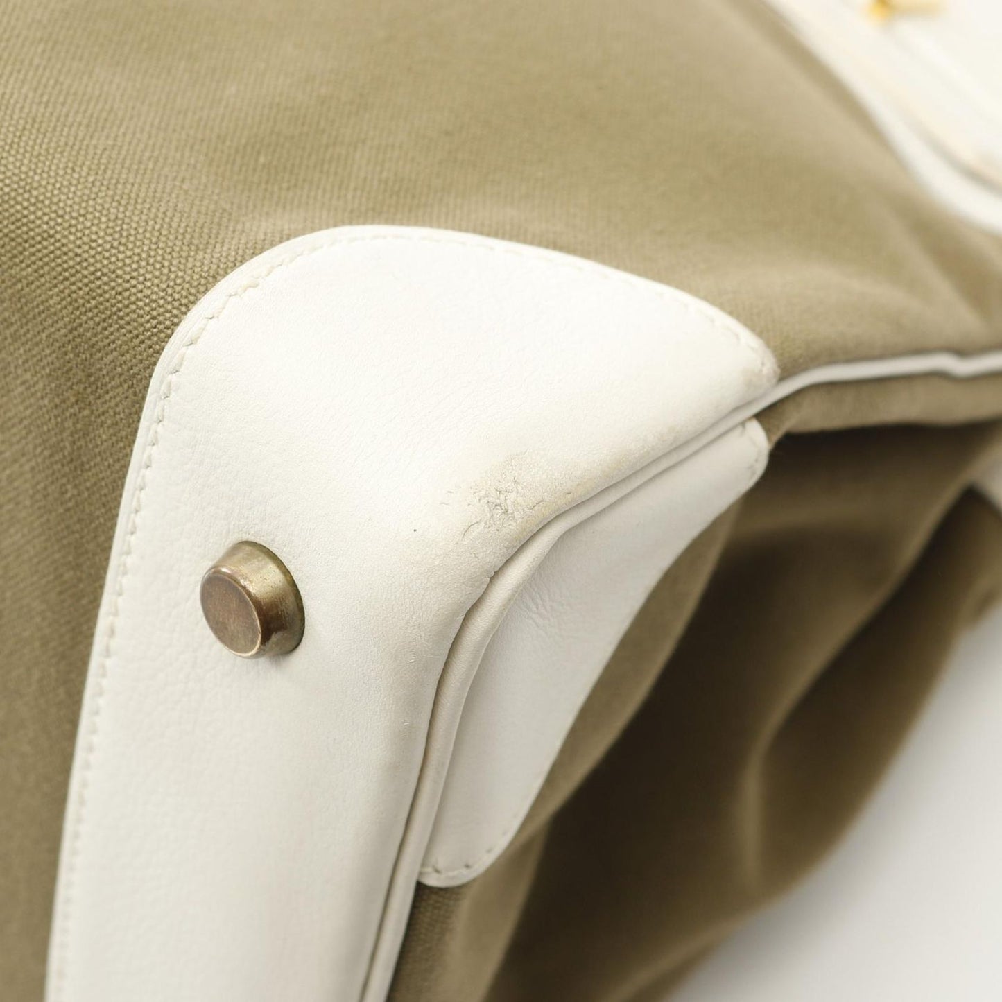 HERMES Birkin 35 Handbag in White/Khaki - Timeless Elegance