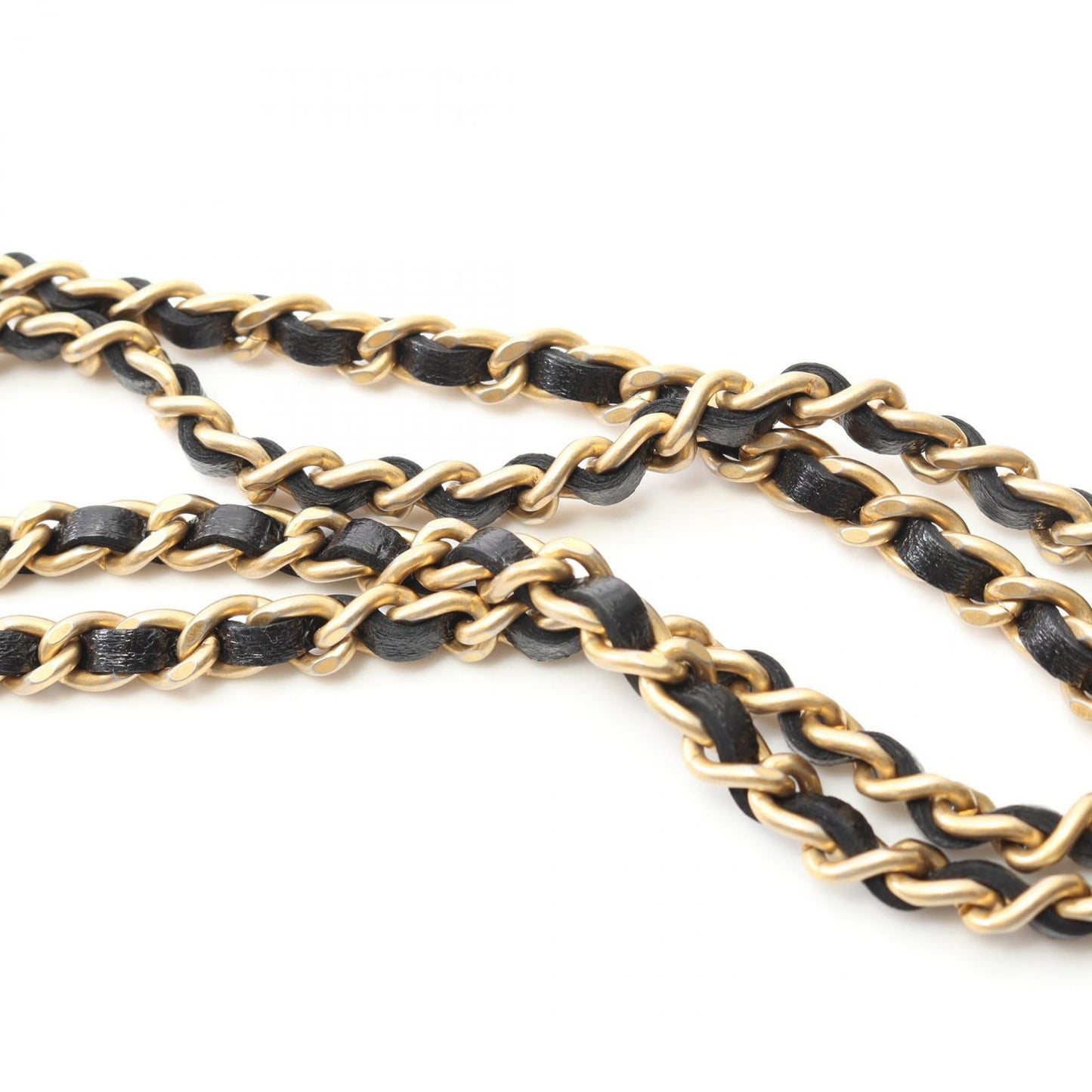 CHANEL Matelassé Lip Case in Black Leather - Exquisite Craftsmanship