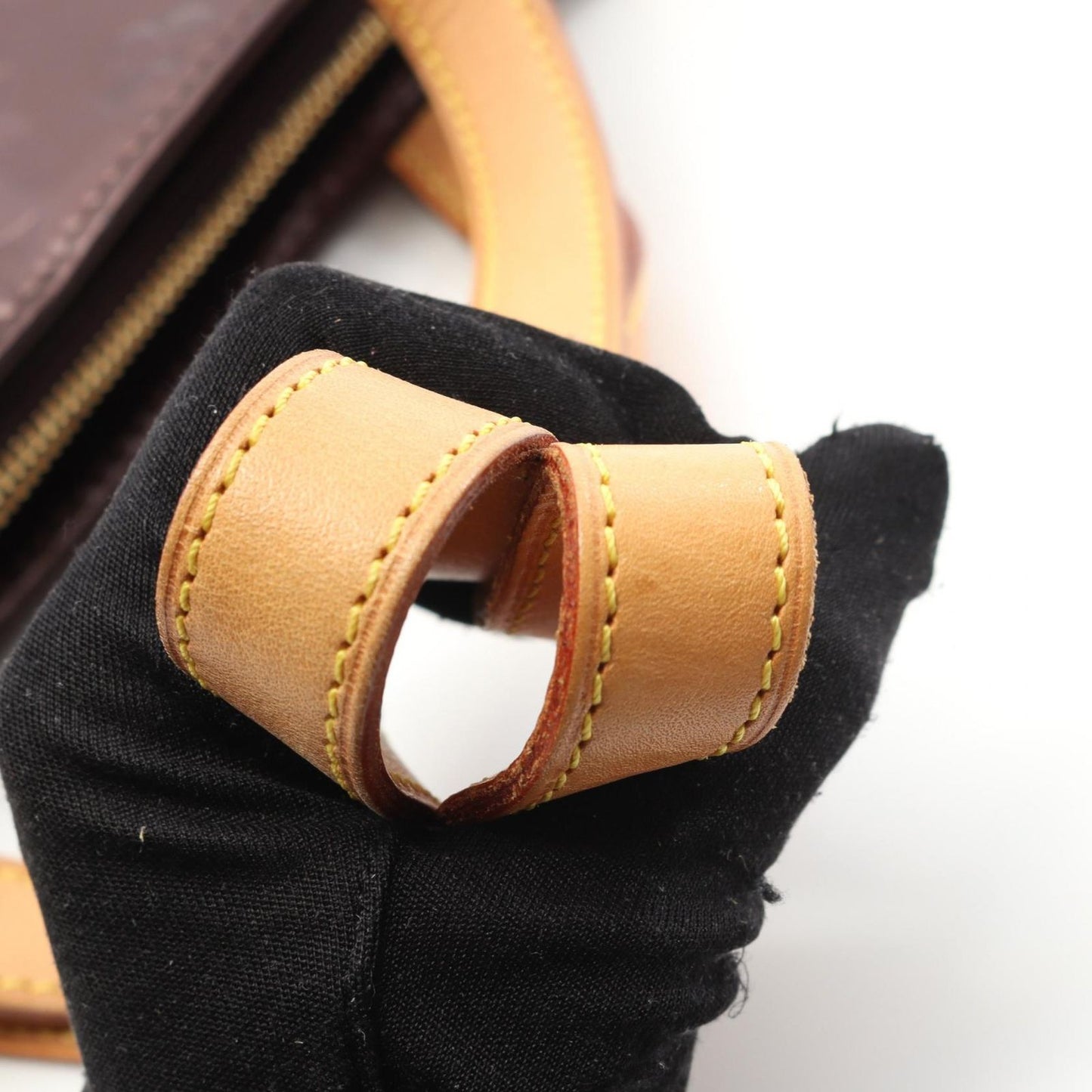 Louis Vuitton Houston Handbag in Amarante Vernis Leather