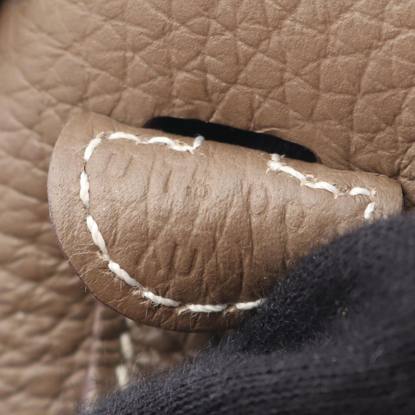 HERMES Evelyne TPM Etoupe Shoulder Bag - Exquisite Craftsmanship