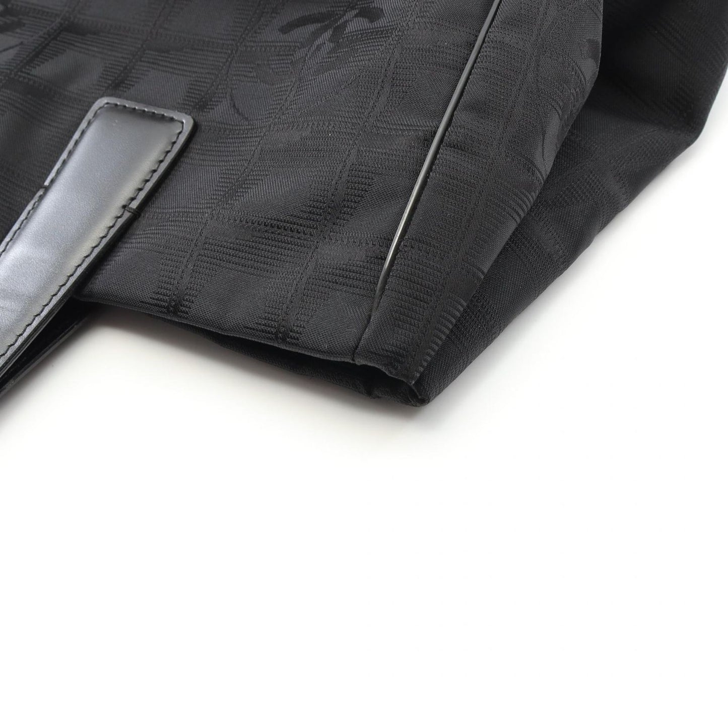 CHANEL Black Leather New Travel Line MM Tote Bag - Timeless Elegance