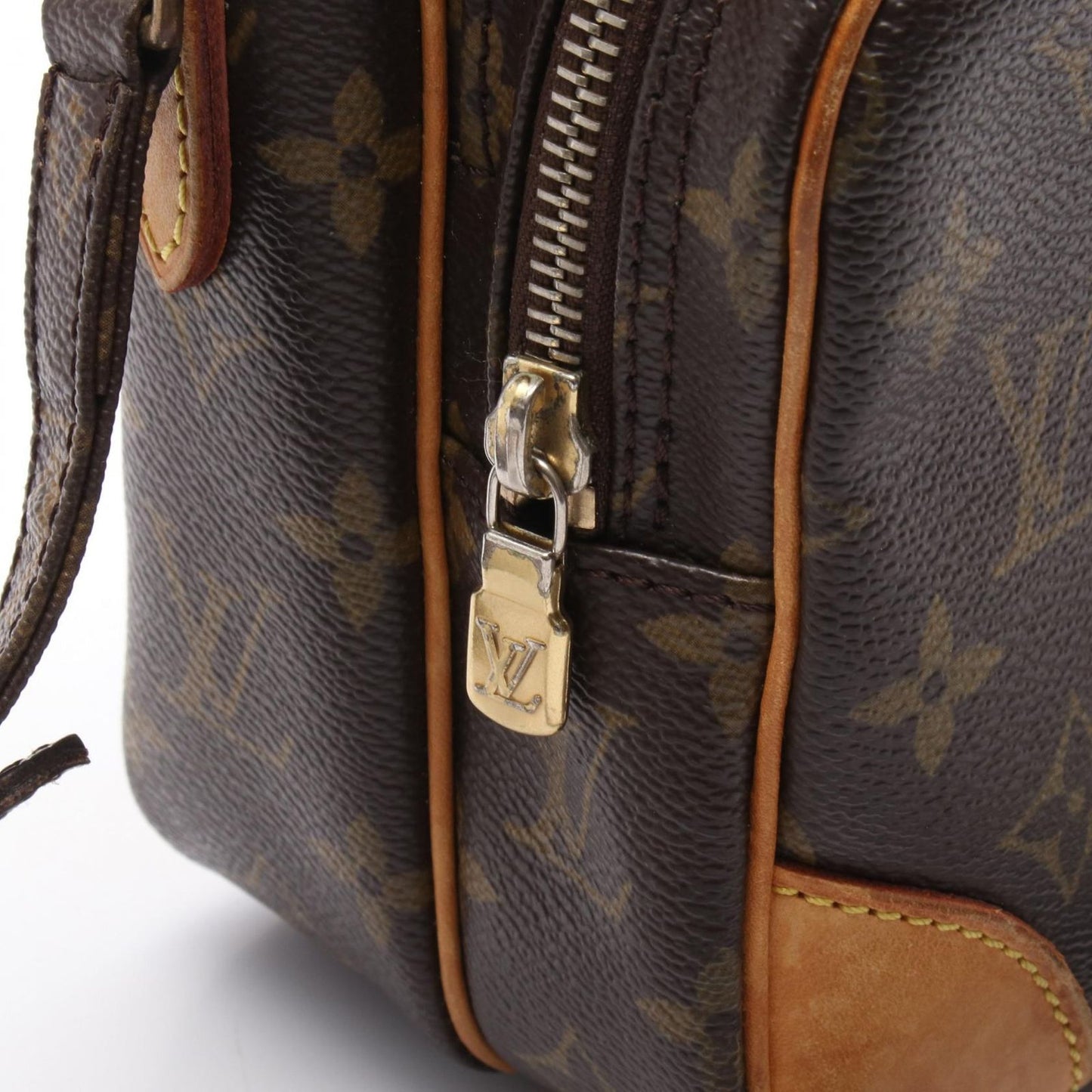 Louis Vuitton Monogram Amazon Shoulder Bag - Timeless Elegance