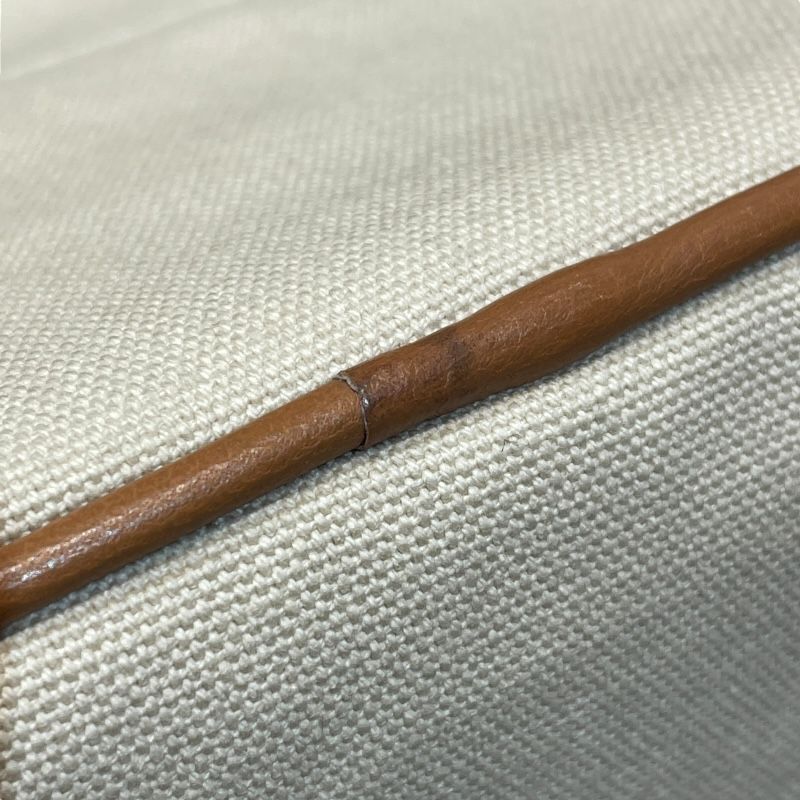 HERMES Bolide Pouch 20 in Ivory - Exquisite Luxury Accessory