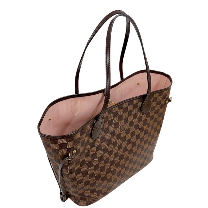 Louis Vuitton Neverfull MM in Rose Ballerine with Gold Hardware