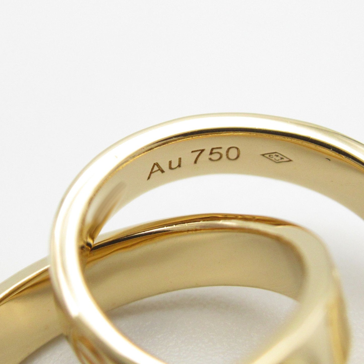 CARTIER Love Necklace B7212400 in 18K Yellow Gold - Timeless Elegance