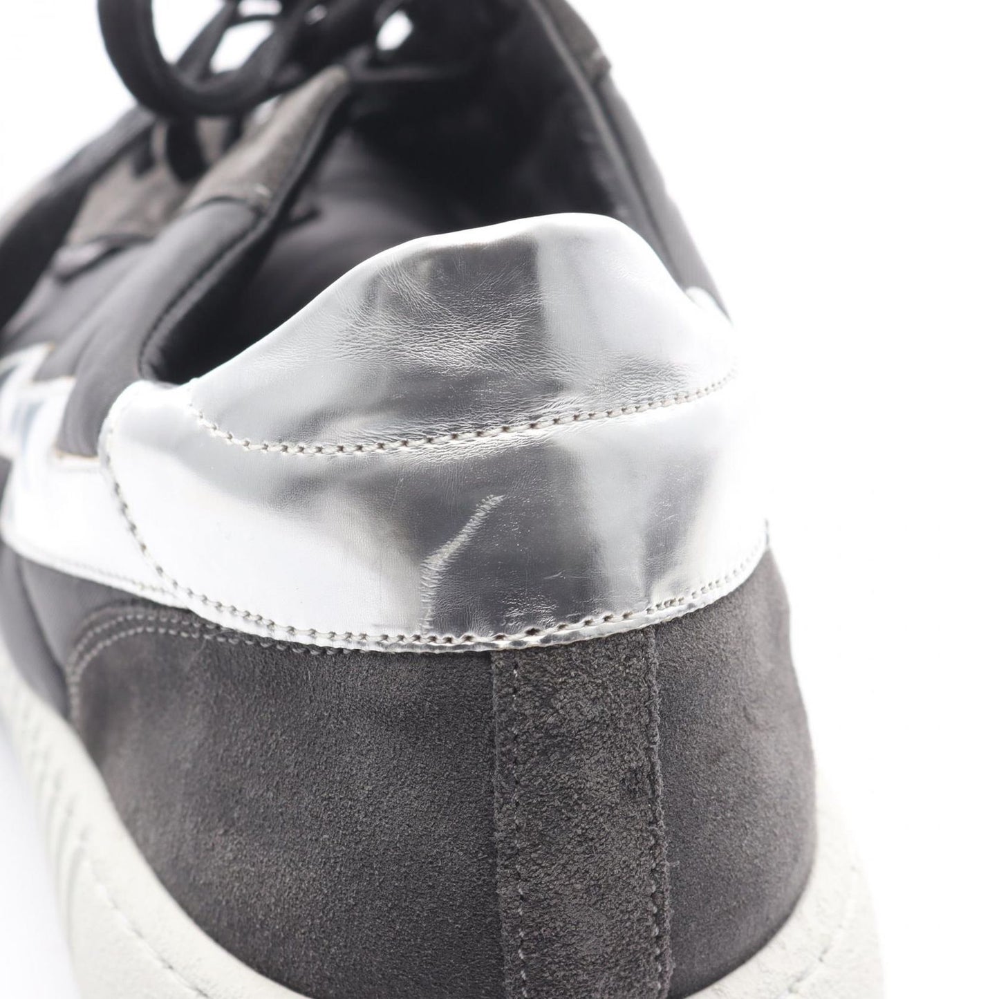 HYDROGEN Grey Suede Low-Cut Sneakers - Timeless Elegance