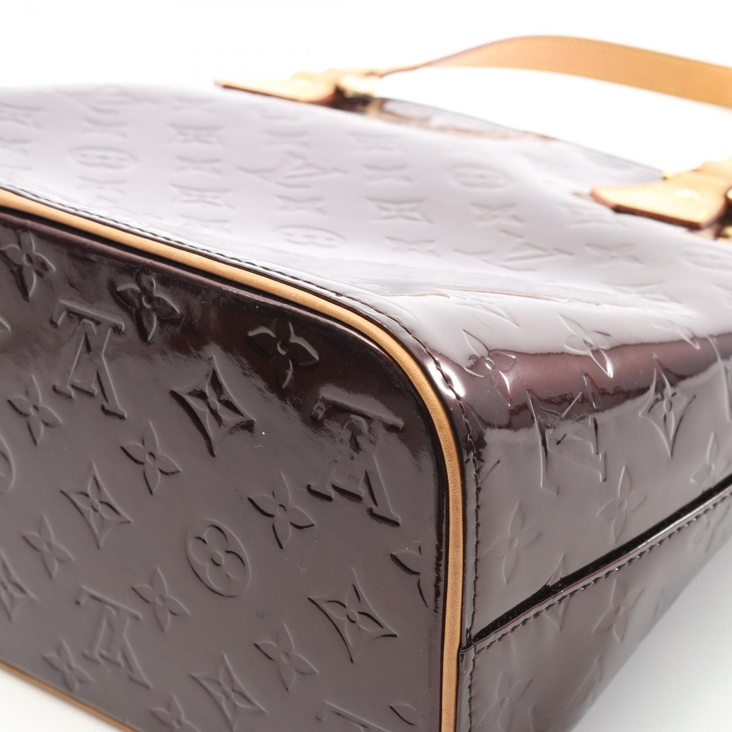 Louis Vuitton Houston Handbag in Amarante Vernis Leather