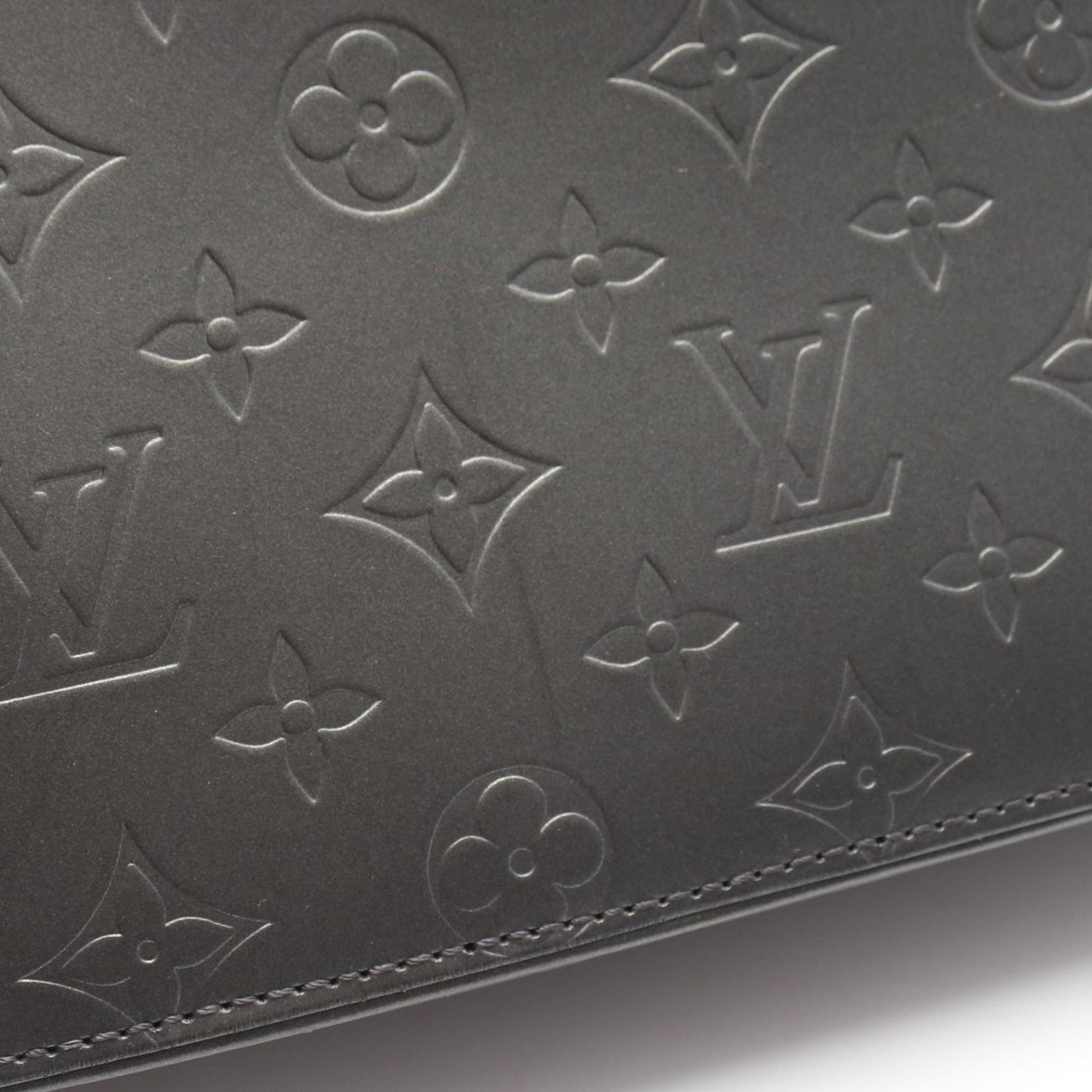 Louis Vuitton Stockton Handbag in Noir Leather - Timeless Elegance