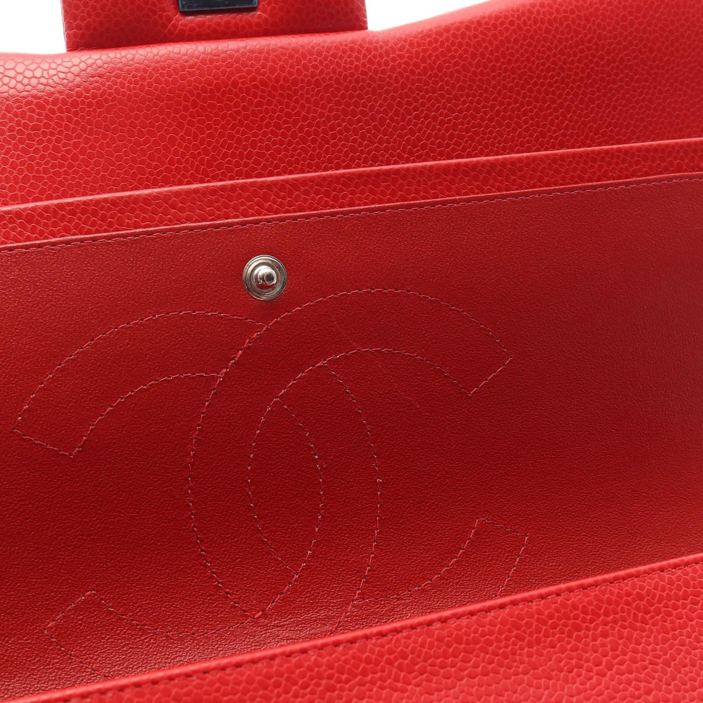 CHANEL Classic De Camellia 30 Large Double Flap Shoulder Bag - Red