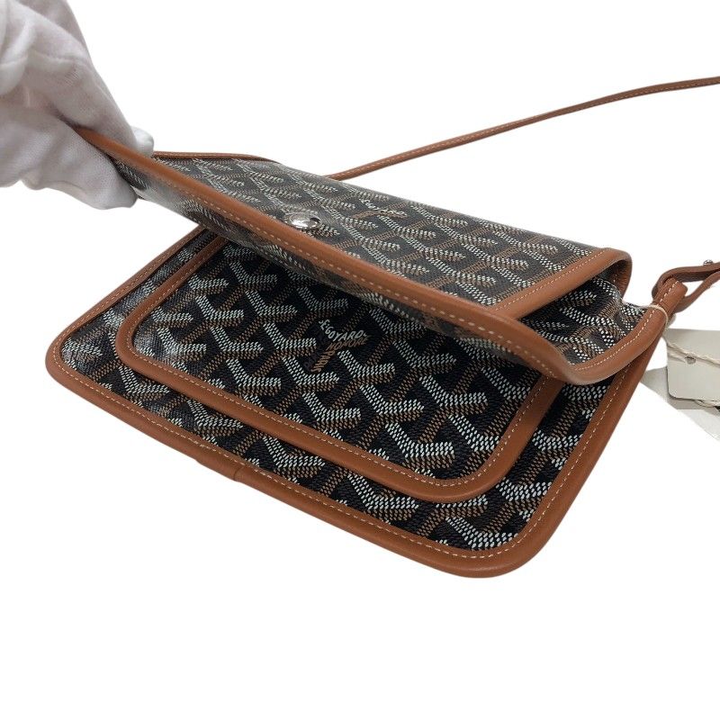 GOYARD Plume Pouch Wallet in Tan Goyardine Canvas - Exquisite Craftsmanship