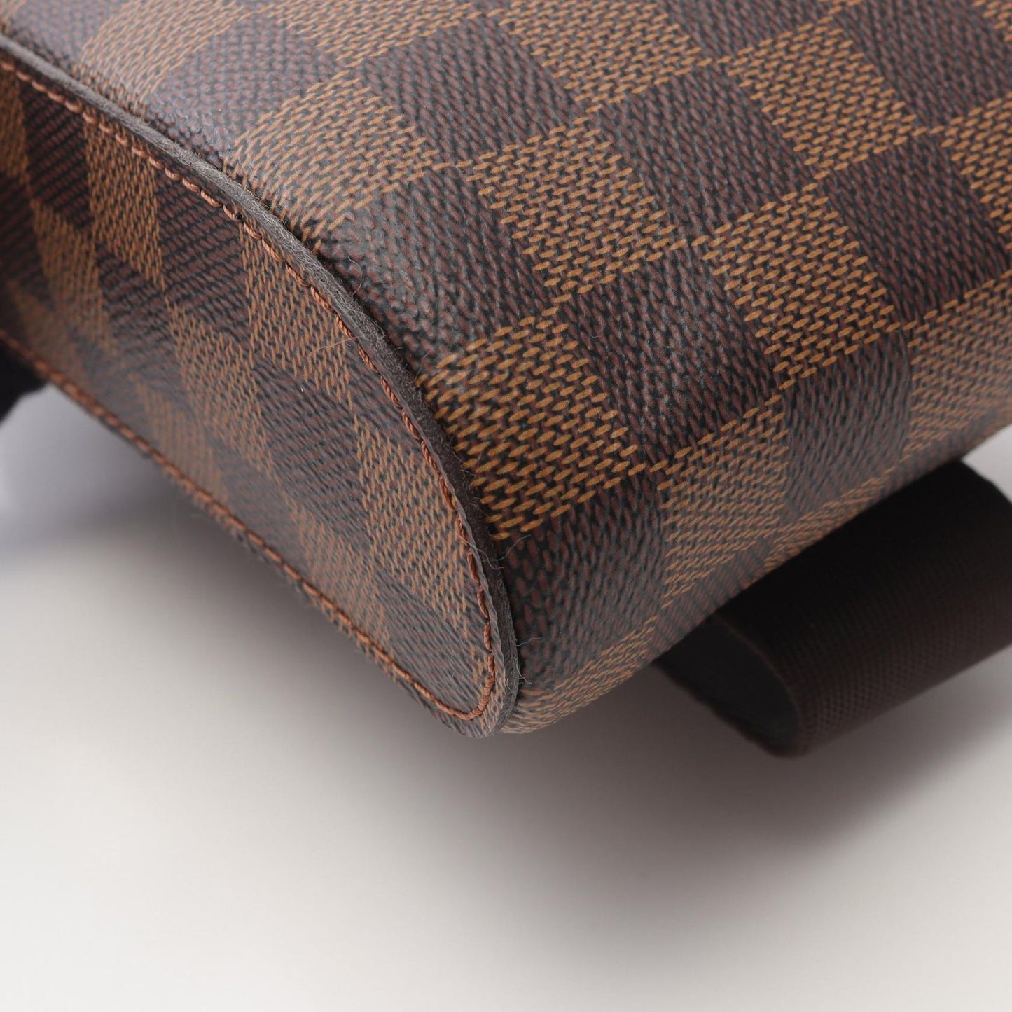 Louis Vuitton Geronimos Waist Bag - Timeless Elegance in Brown