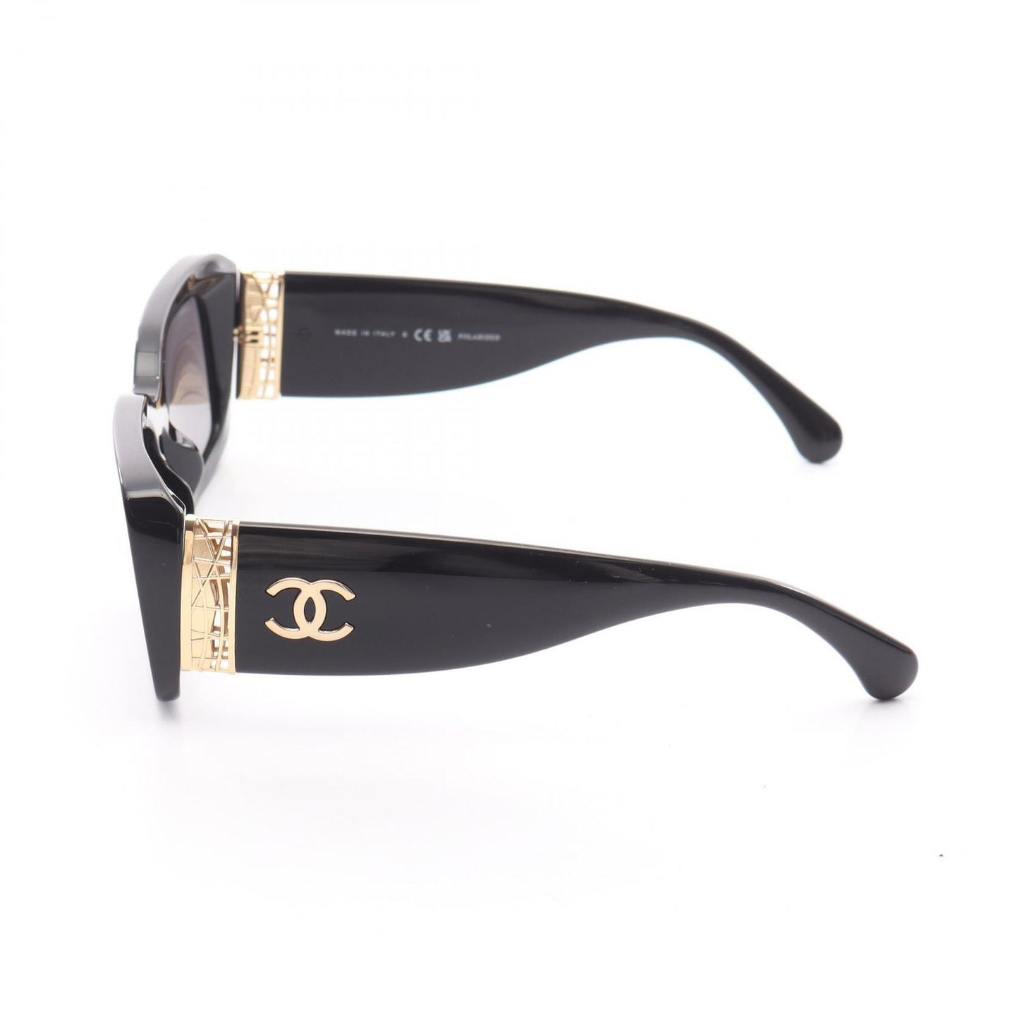 CHANEL Coco Mark Sunglasses - Timeless Elegance in Black