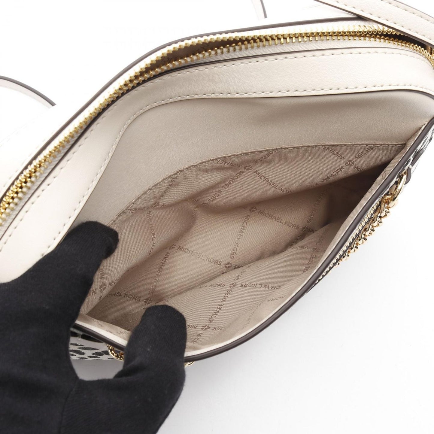 Michael Kors Jet Set Large Crossbody Bag - Ivory & Black Leather