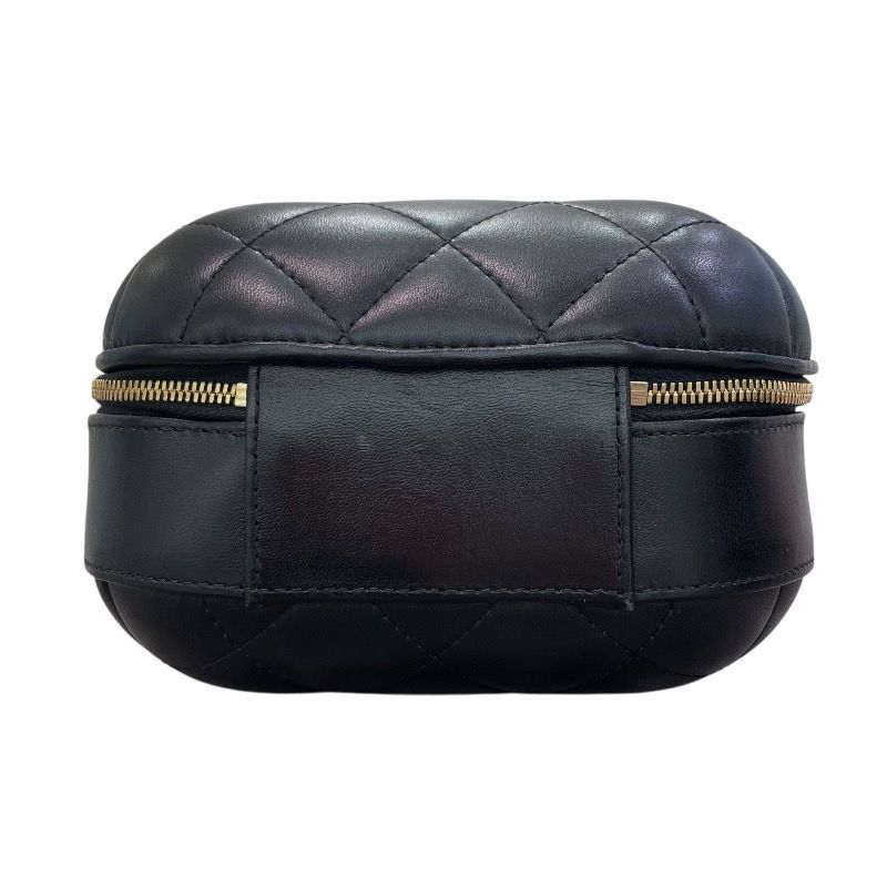 CHANEL Matelassé 2WAY Shoulder Bag in Black & Gold Hardware