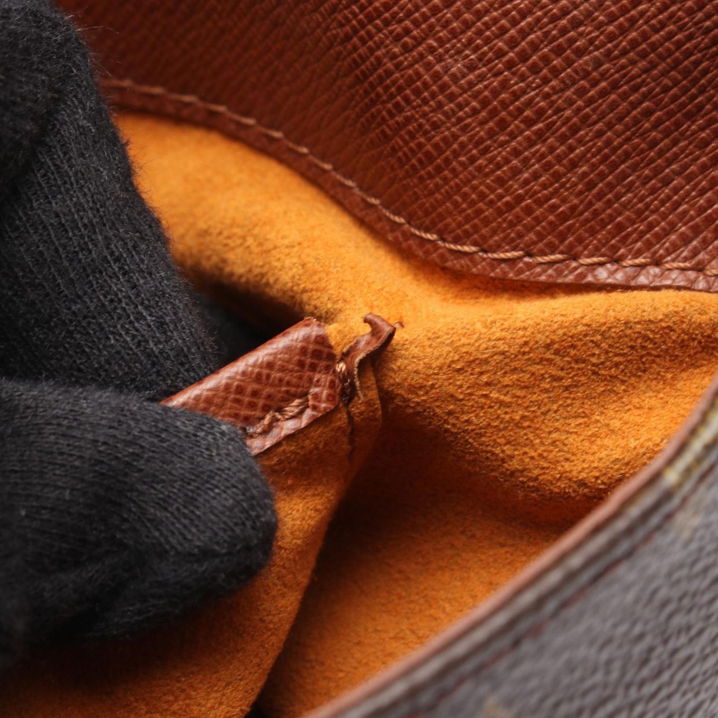 Louis Vuitton Monogram Musette Salsa Shoulder Bag - Timeless Elegance