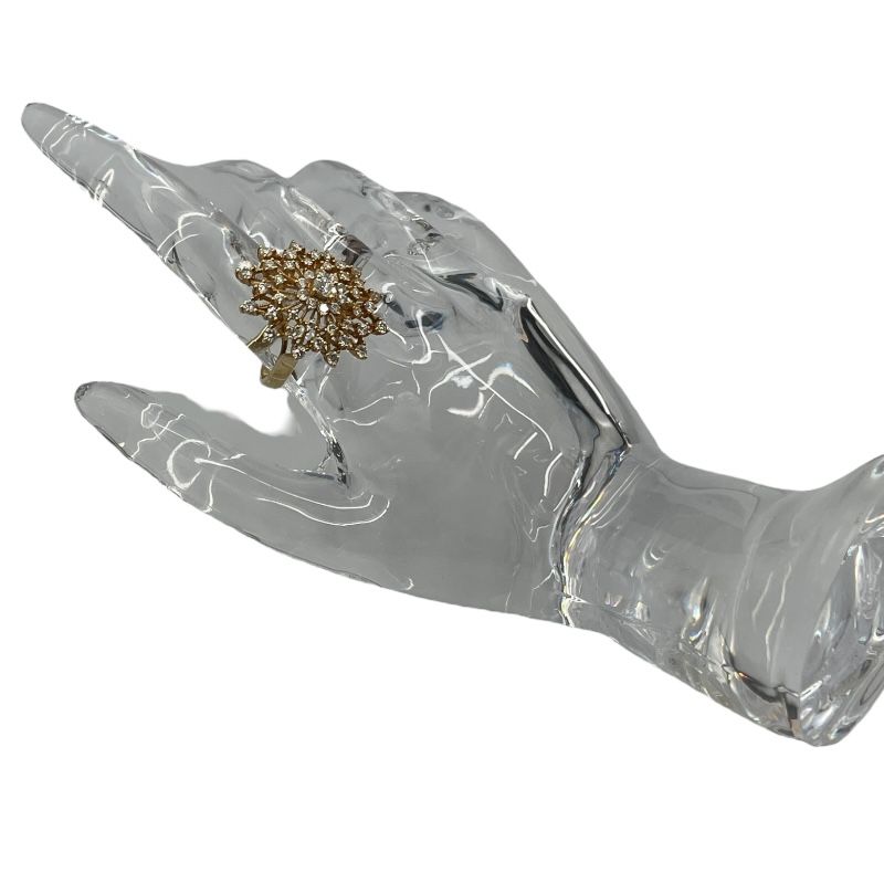 Exquisite 750 Gold Diamond Ring - 1.78ct Total Weight