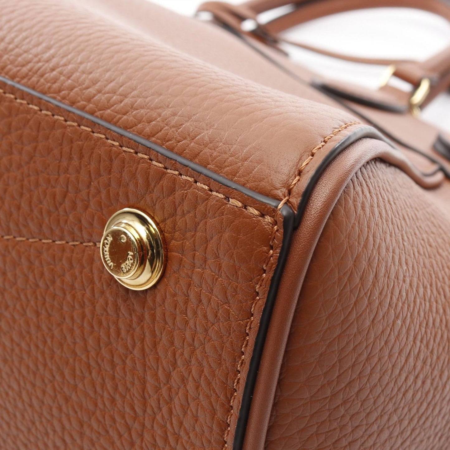 Louis Vuitton Vendôme MM Gold Handbag - Timeless Elegance