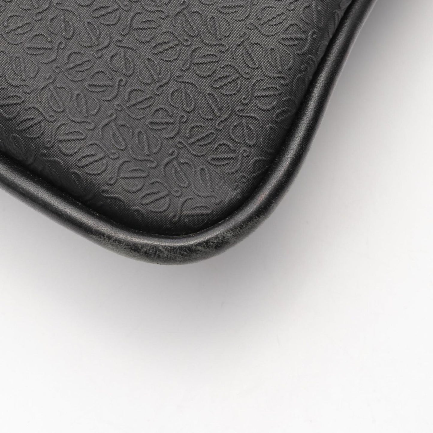 LOEWE Black Leather Repeat Anagram Shoulder Bag - Unisex