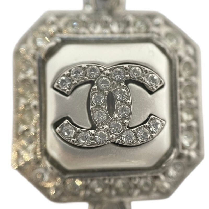 CHANEL Coco Mark Pearl Necklace in Silver - Exquisite Luxury