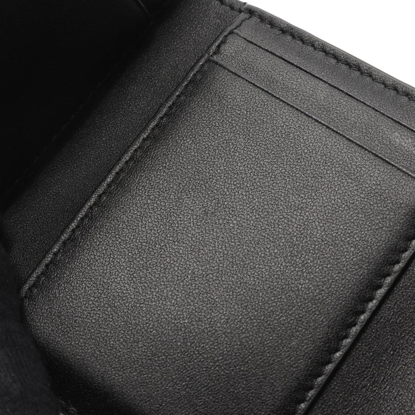 Dior 30 Montaigne Lotus Wallet in Black Leather - Exquisite Craftsmanship