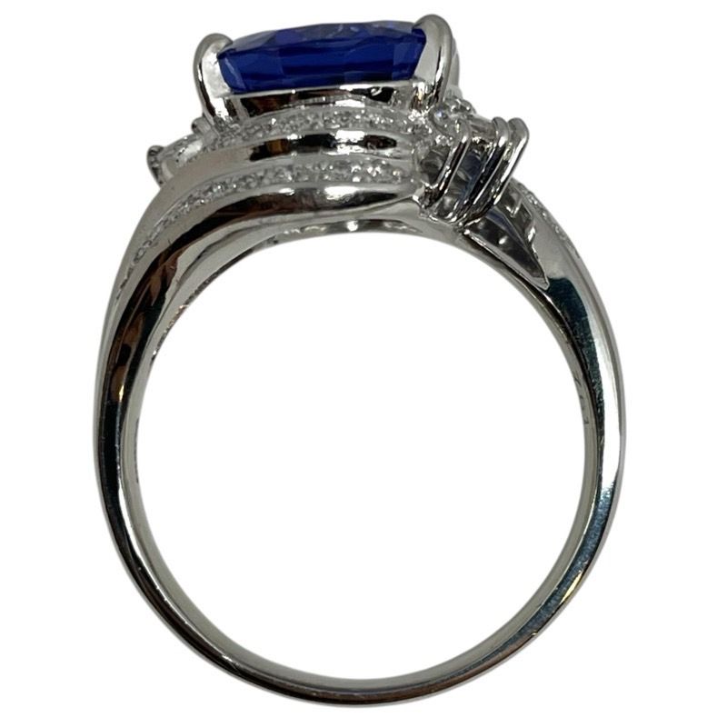 Exquisite Tanzanite Ring in Platinum with Diamonds - 7.61ct