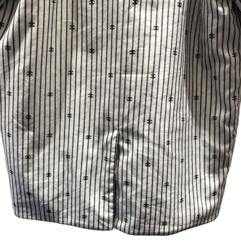 CHANEL Coco Mark Pattern Short Sleeve Jacket - White Cotton