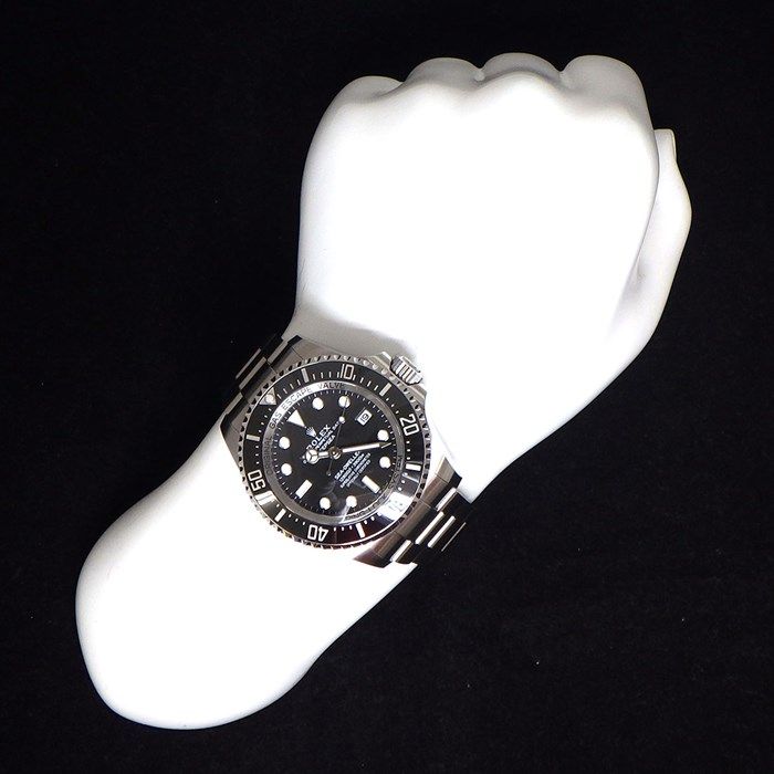 Rolex Sea-Dweller Deepsea 136660 - Black Dial, Automatic, Stainless Steel