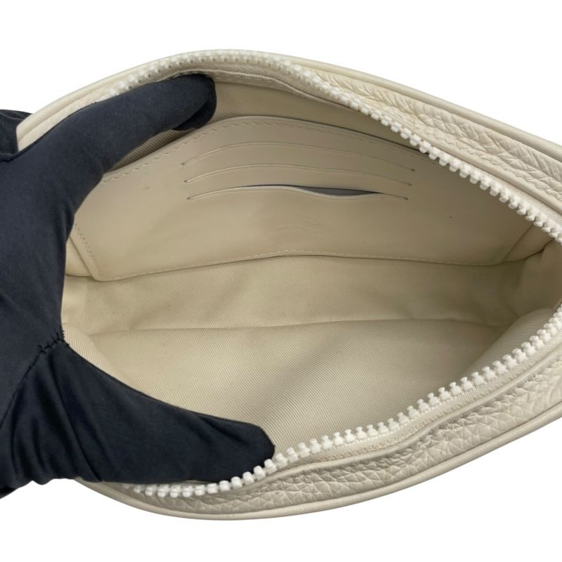 Louis Vuitton Pochette Volga M53551 in Powder White Monogram Empreinte