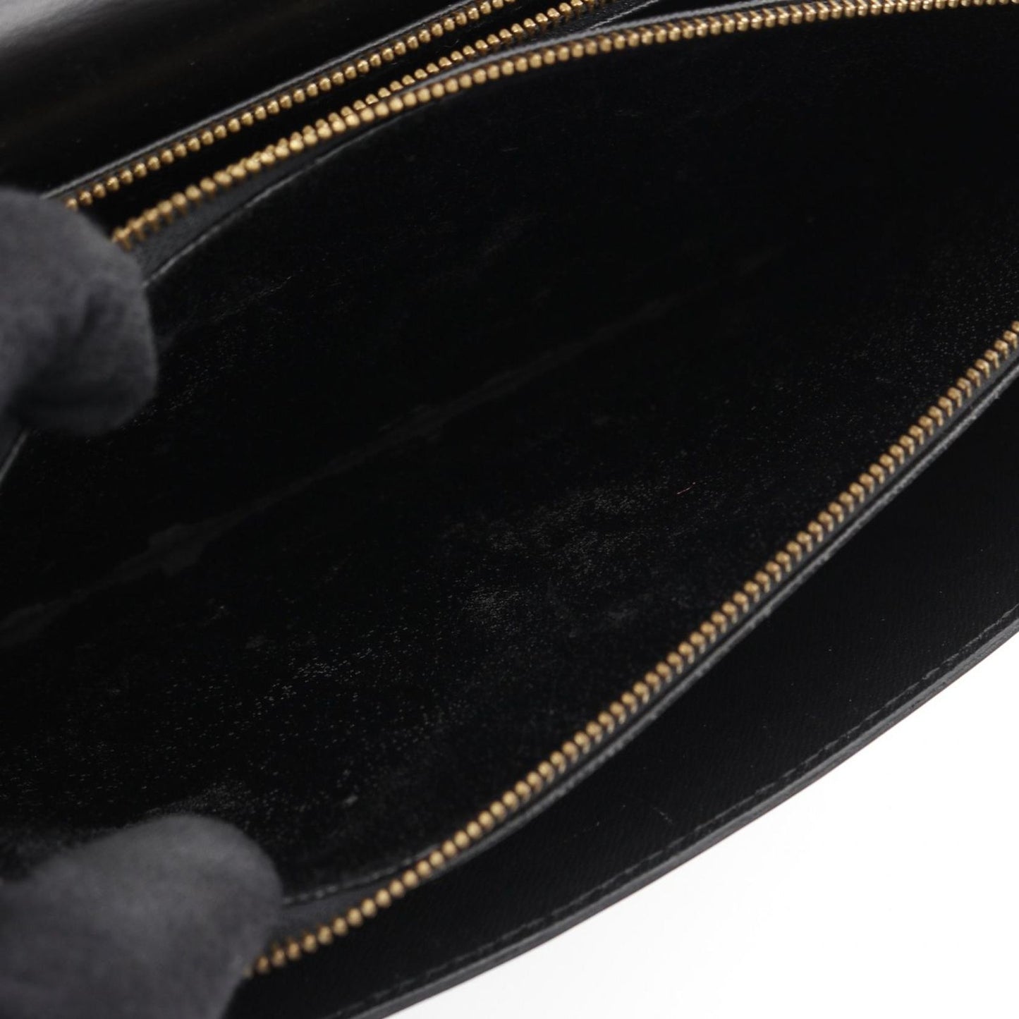 Louis Vuitton Concorde Epi Noir Handbag - Timeless Elegance