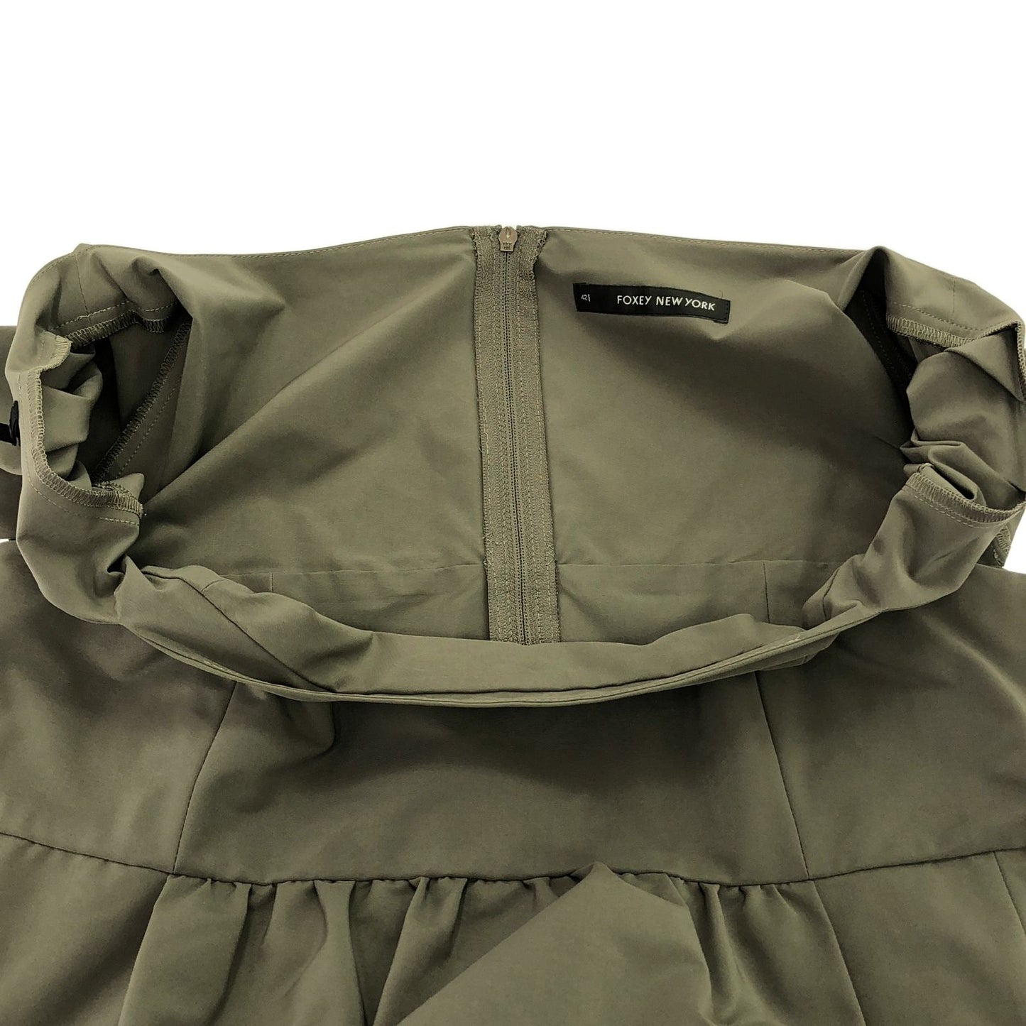 FOXEY NEW YORK Sleeveless Dress in Elegant Khaki