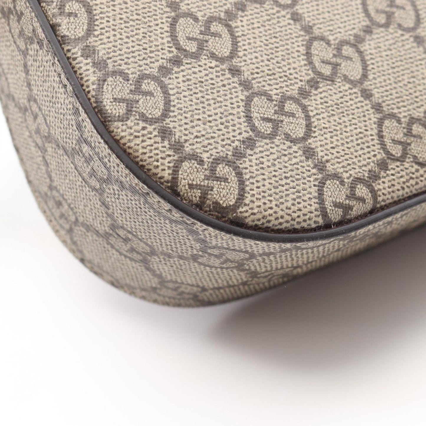 GUCCI Horsebit 1955 GG Supreme Shoulder Bag - Dark Brown/Beige