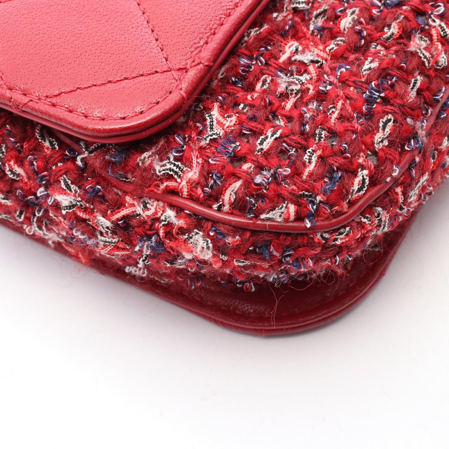 CHANEL Matelassé Mini Shoulder Bag in Red Leather & Fabric