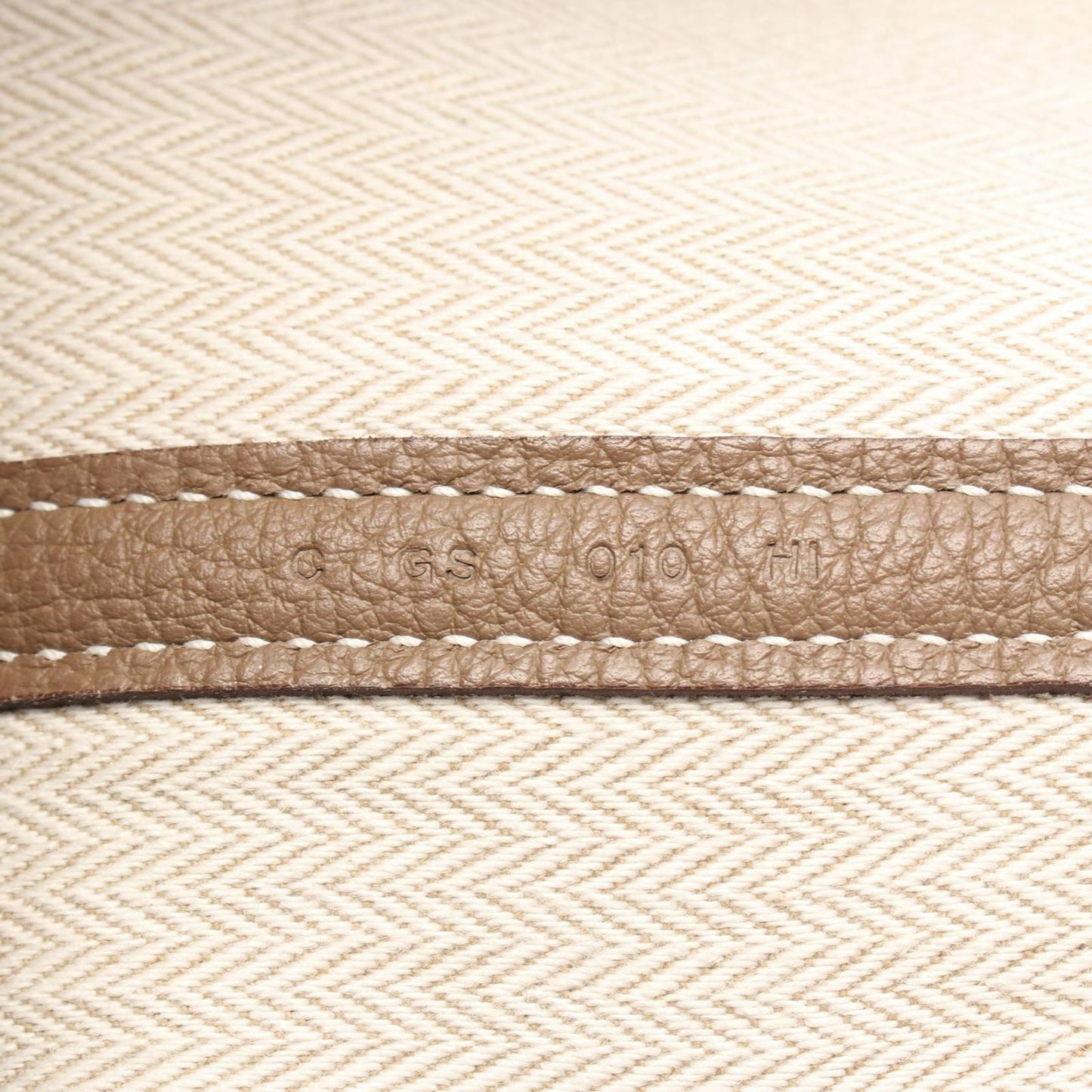 HERMES Garden Party PM Tote Bag in Etoupe Leather - Exquisite Craftsmanship