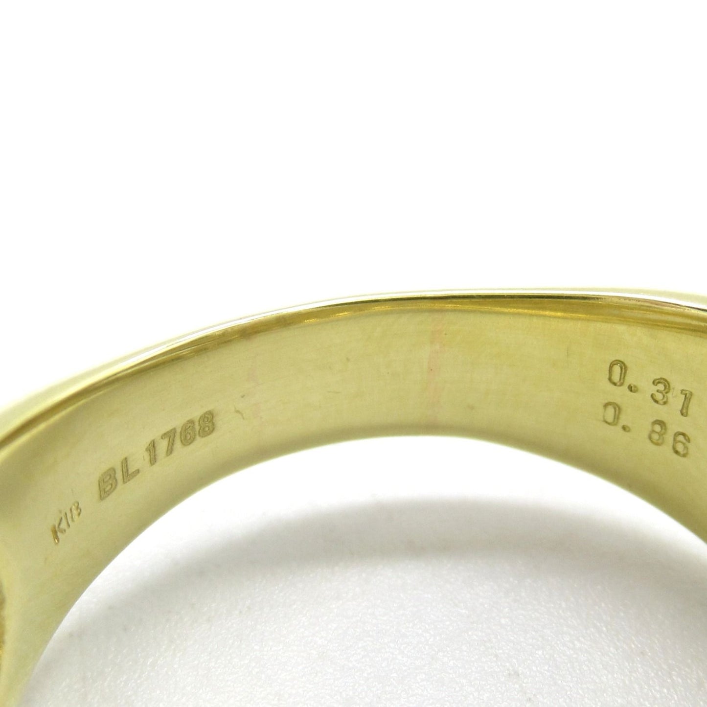 Exquisite K18 Yellow Gold Diamond Ring - Timeless Elegance