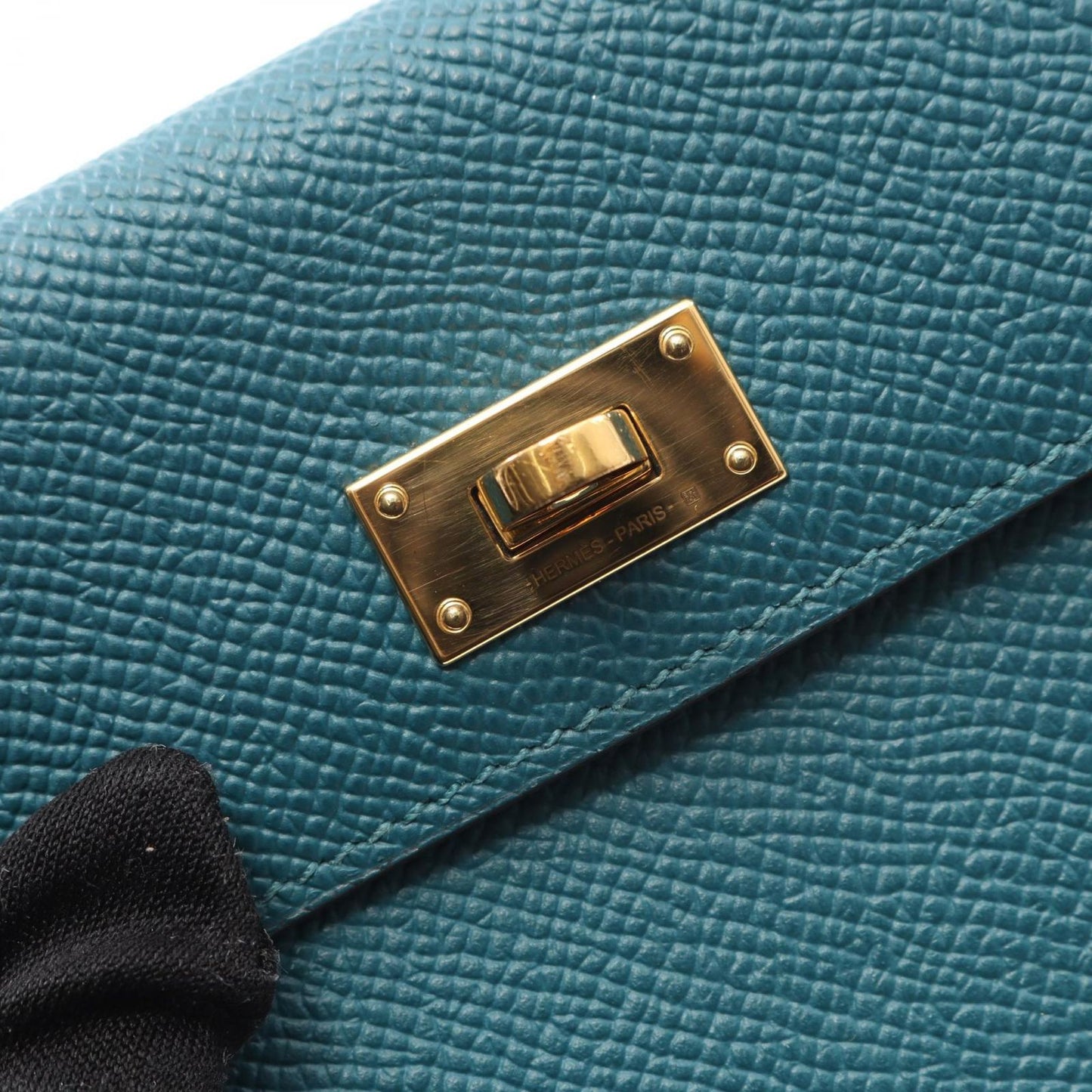 HERMES Kelly Pocket Compact Coin Case in Vert Vertigo