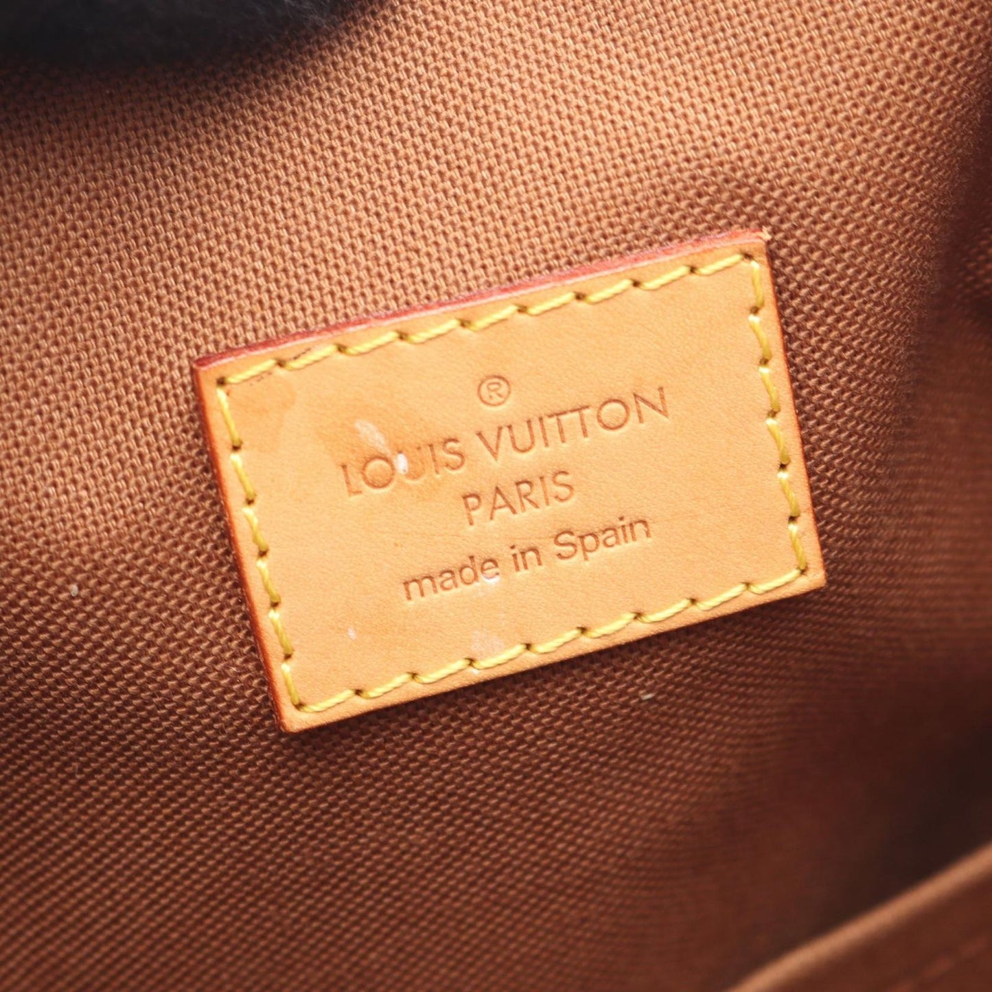 Louis Vuitton Cabas Boite M53013 Tote Bag - Timeless Elegance