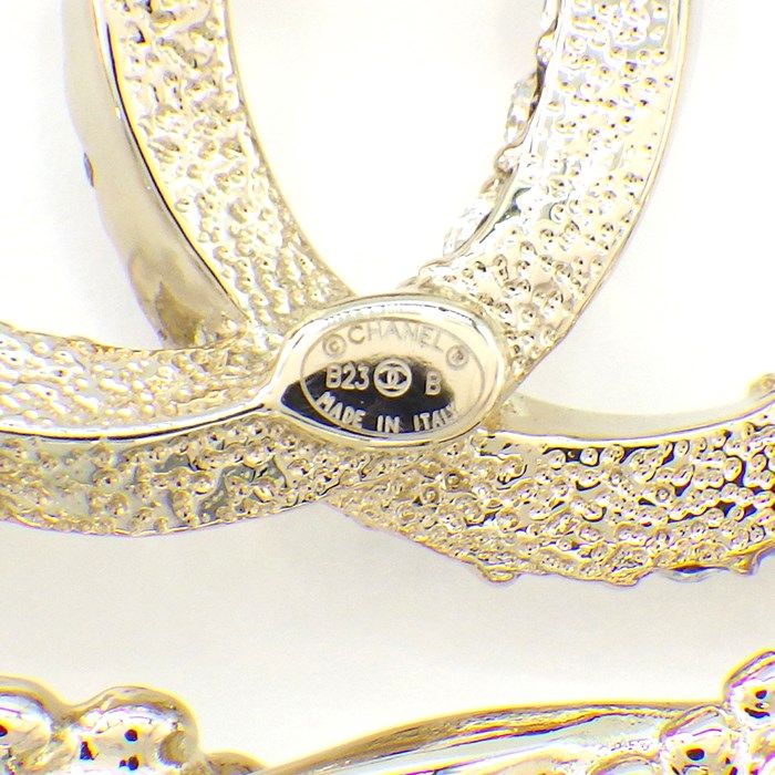 CHANEL Coco Mark Brooch - 2023 Fall/Winter Collection