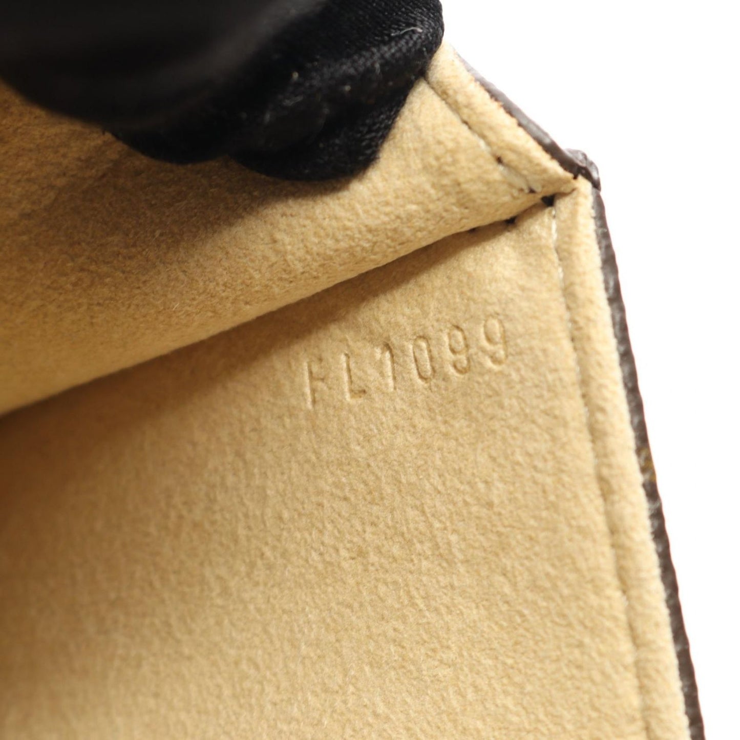 Louis Vuitton Monogram Pochette Florentine Waist Bag - Timeless Elegance