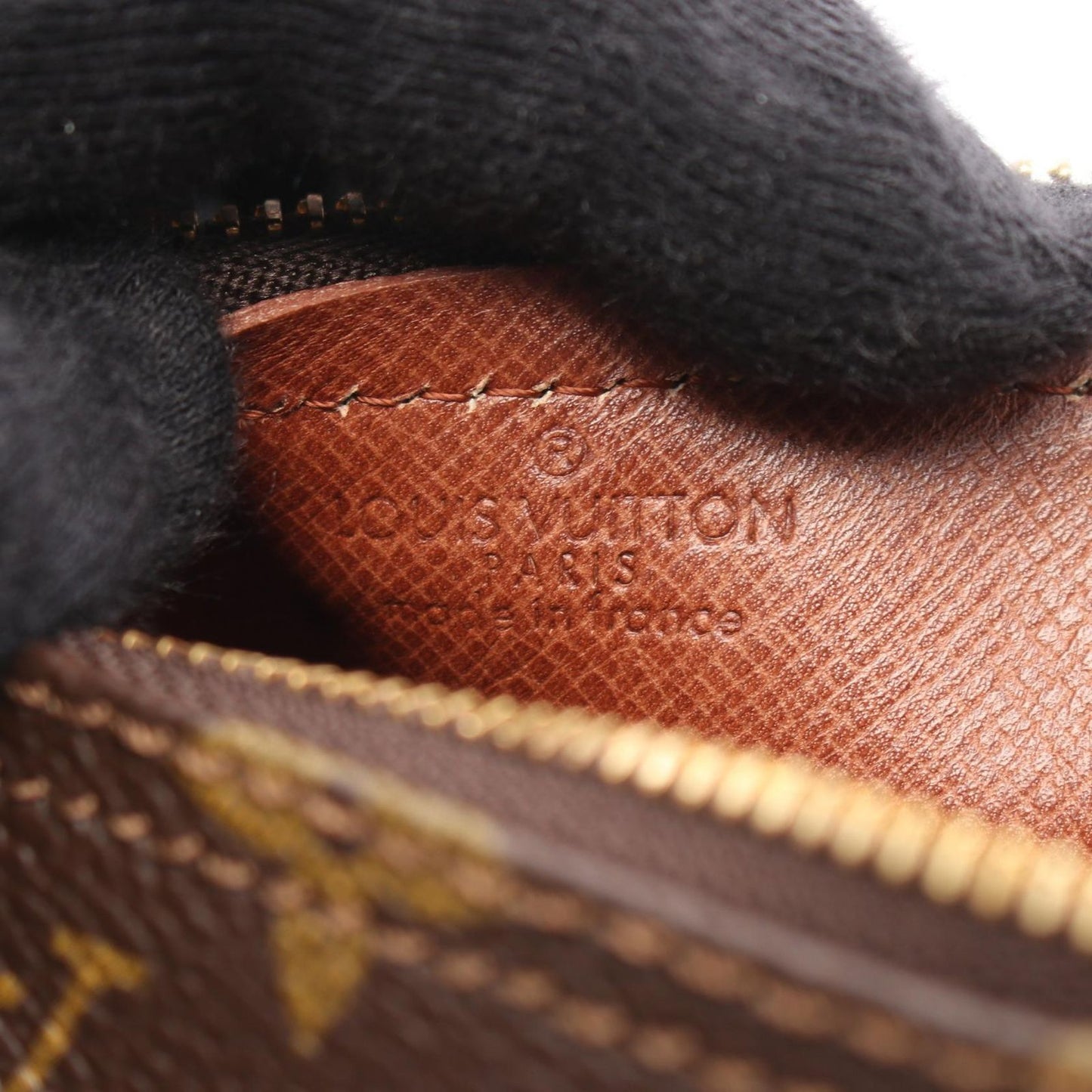 Louis Vuitton Trousse Ronde Pouch - Timeless Elegance in Brown