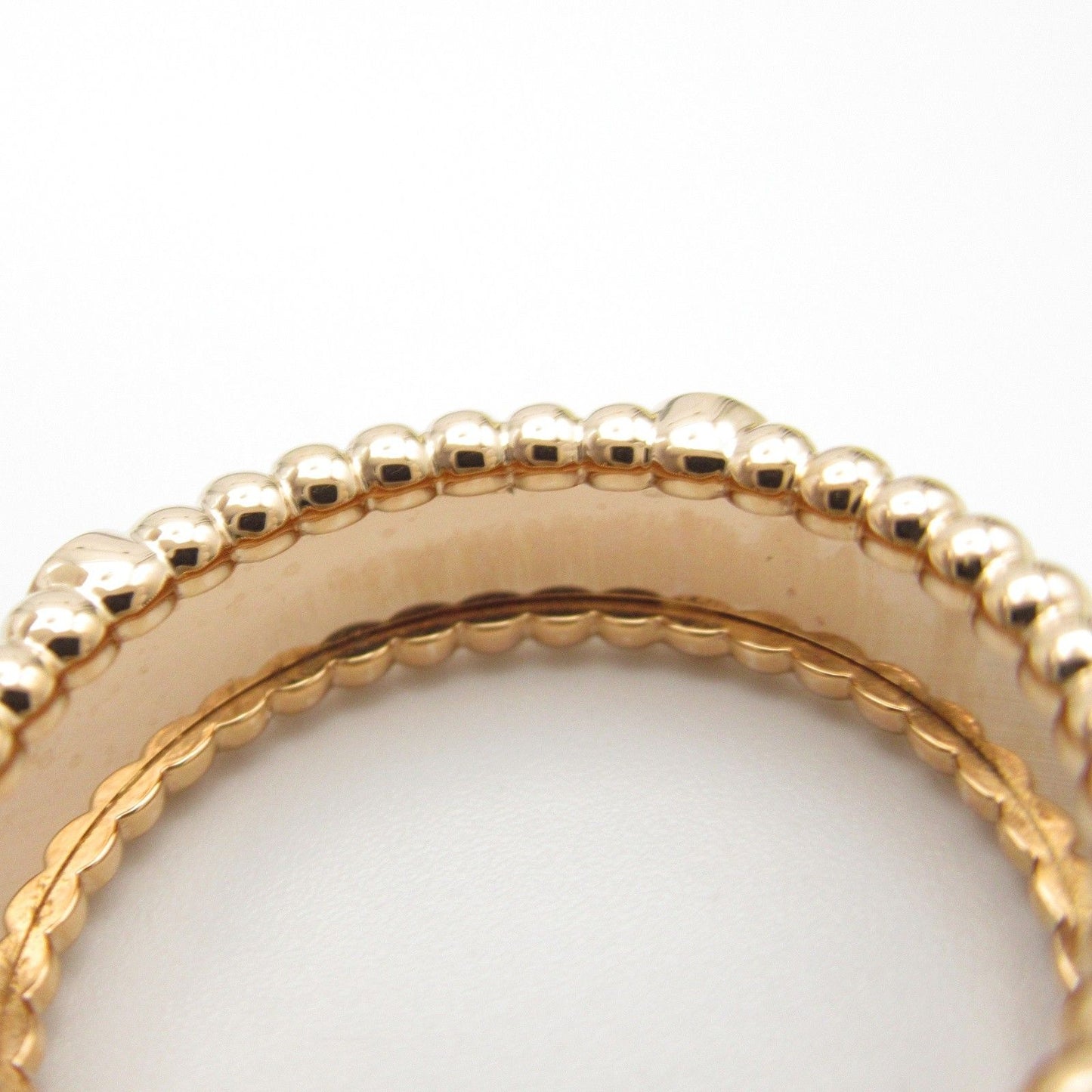 Van Cleef & Arpels Perlee Sweet Clover Ring in 18K Pink Gold