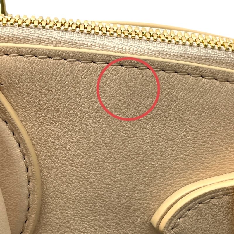 Louis Vuitton Vendôme M23061 Crème Taurillon Leather Shoulder Bag