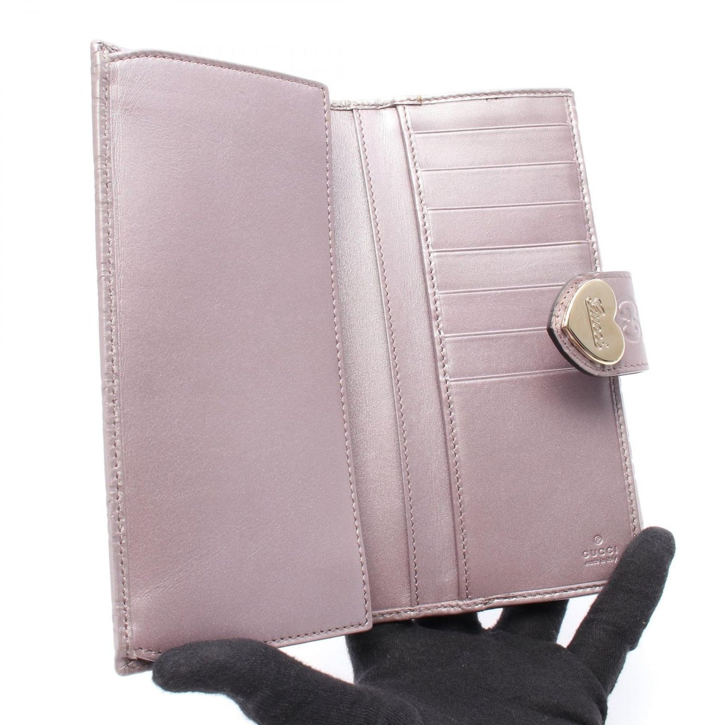GUCCI Lovingly Crafted Heart Wallet in Metallic Purple
