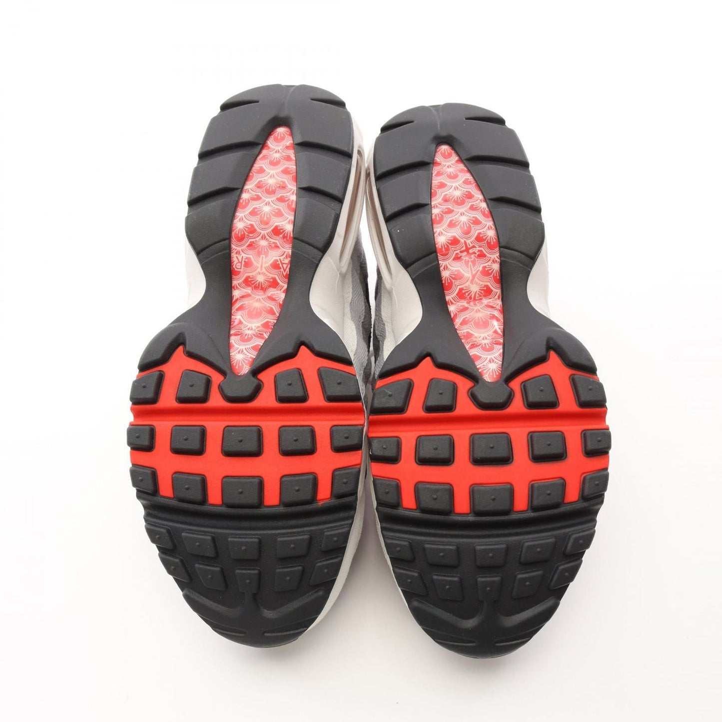 NIKE Air Max 95 Sneakers - Iconic White & Multicolor Design