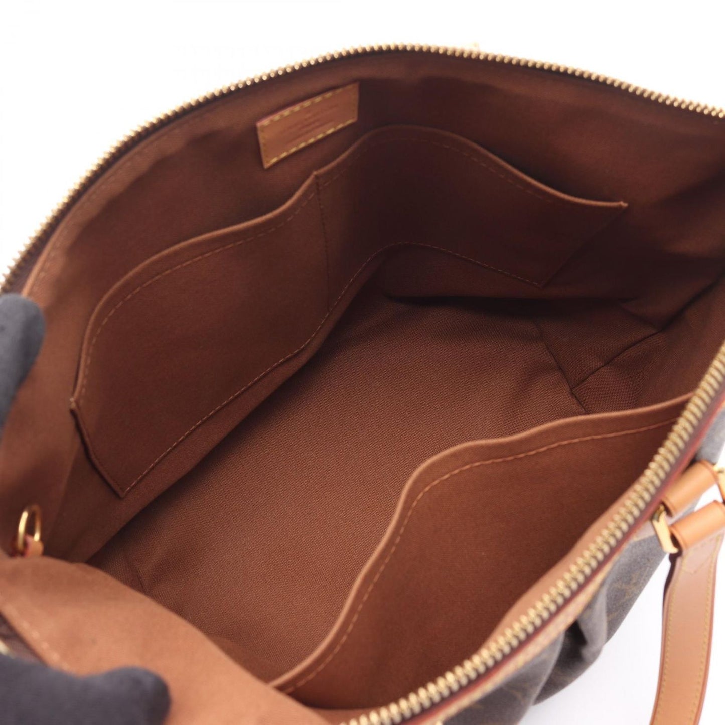 Louis Vuitton Palermo PM Monogram Handbag - Timeless Elegance