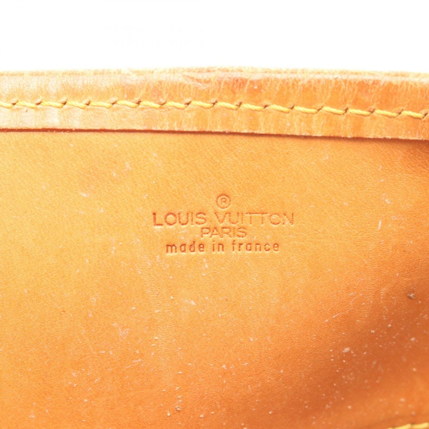 Louis Vuitton Monogram Bucket GM Shoulder Bag - Timeless Elegance