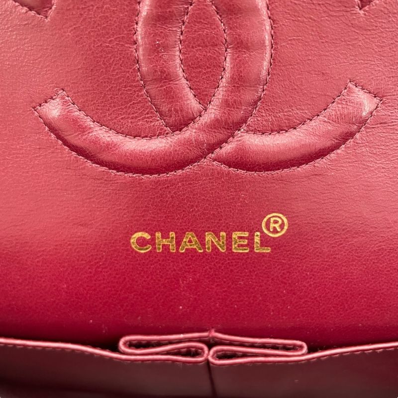 CHANEL Matelassé 25 Black Lambskin Shoulder Bag with Gold Hardware