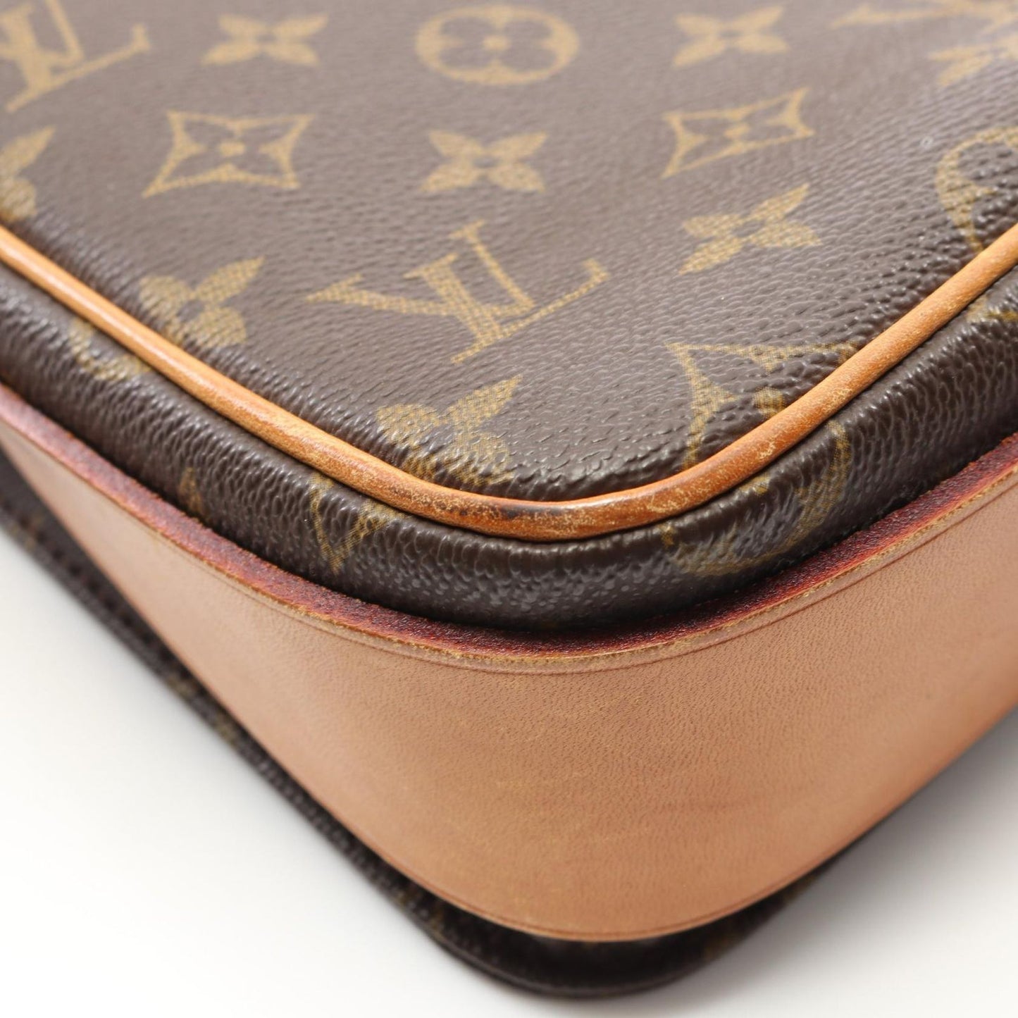 Louis Vuitton Monogram Canvas Cartouchière MM Shoulder Bag