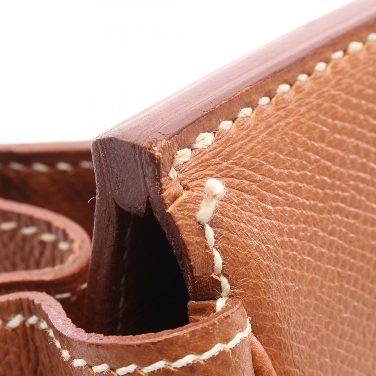 HERMES Haut à Courroies 32 Handbag in Gold Leather